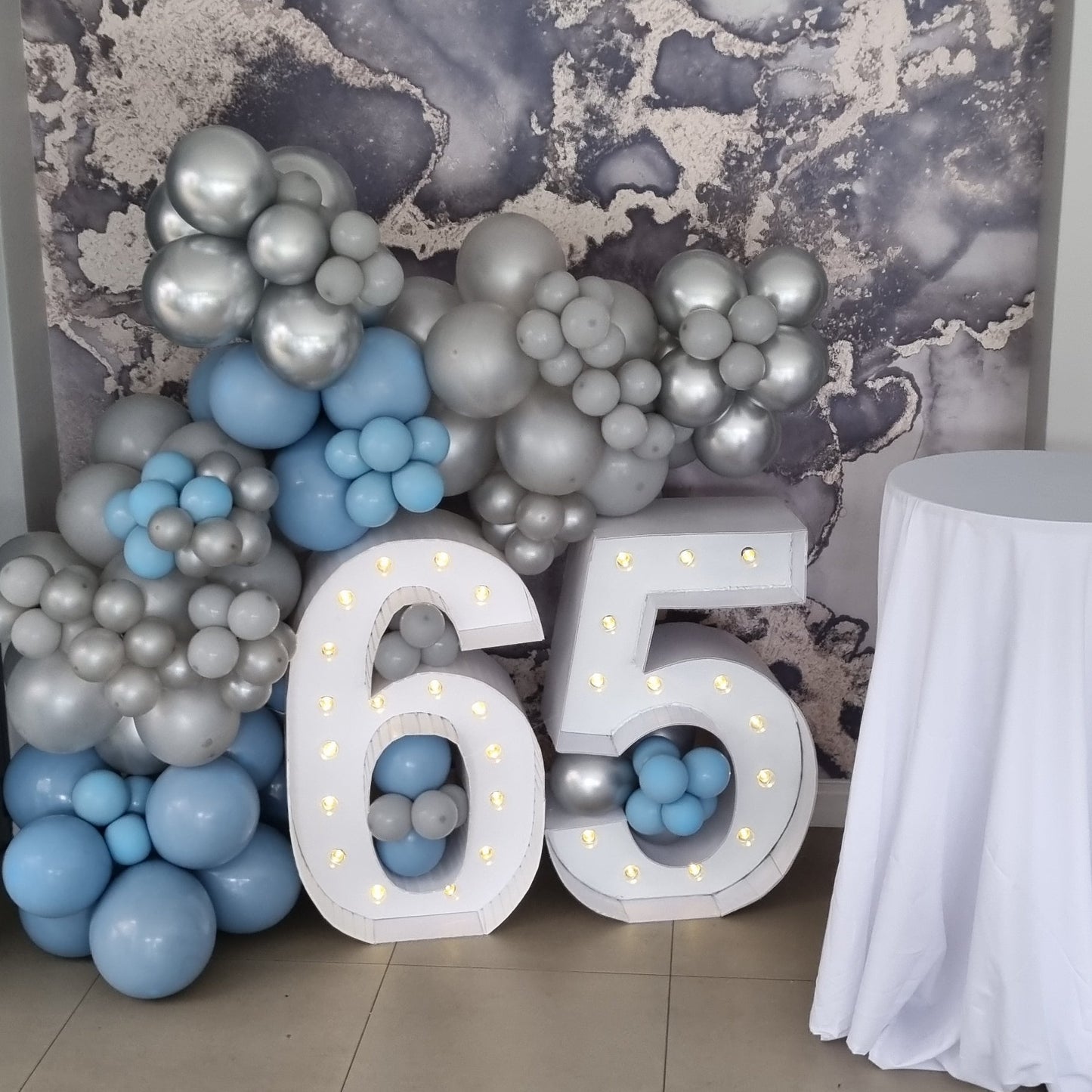 Marquee Numbers