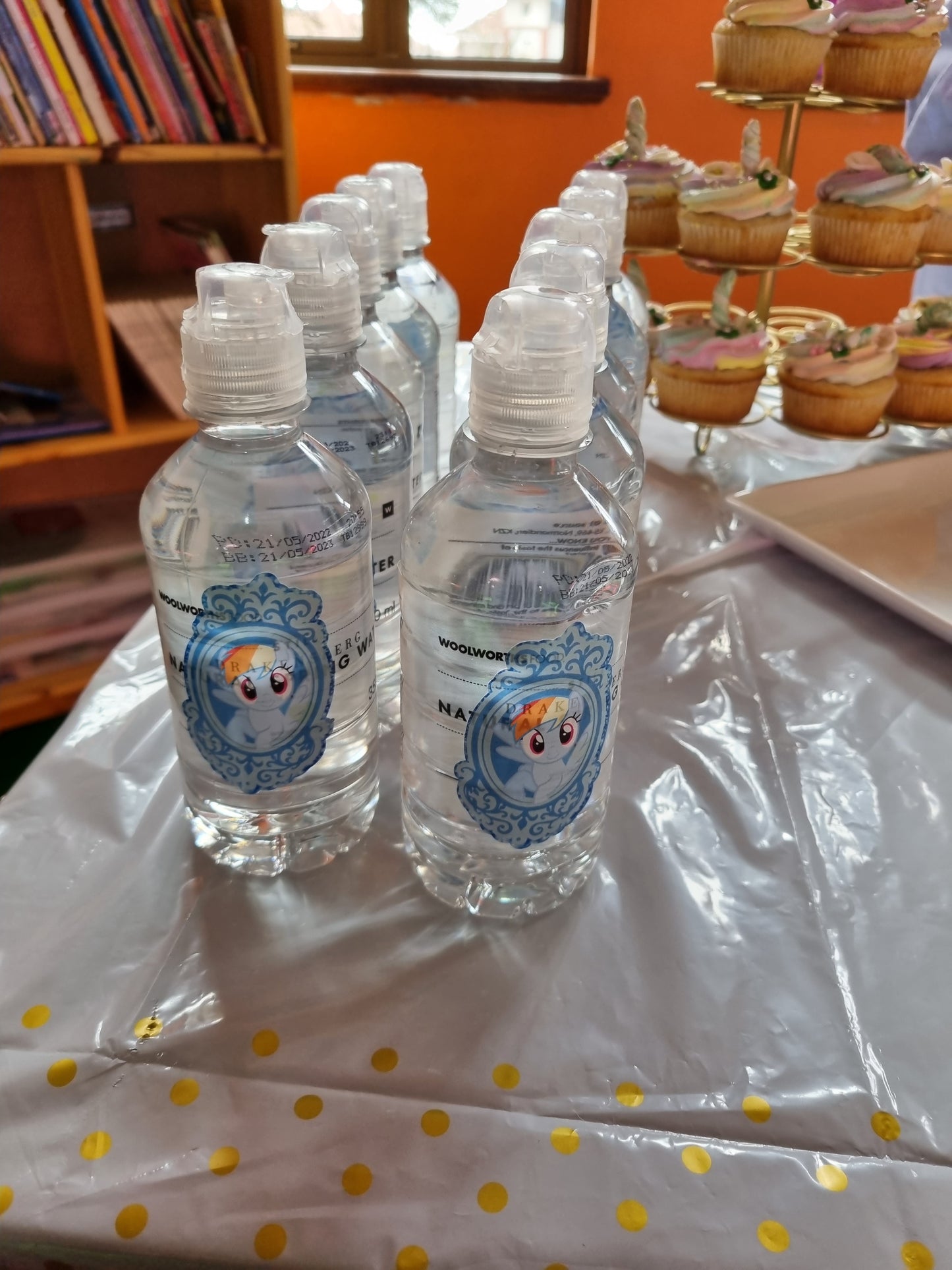 CUSTOM BOTTEL LABELS Request a Theme