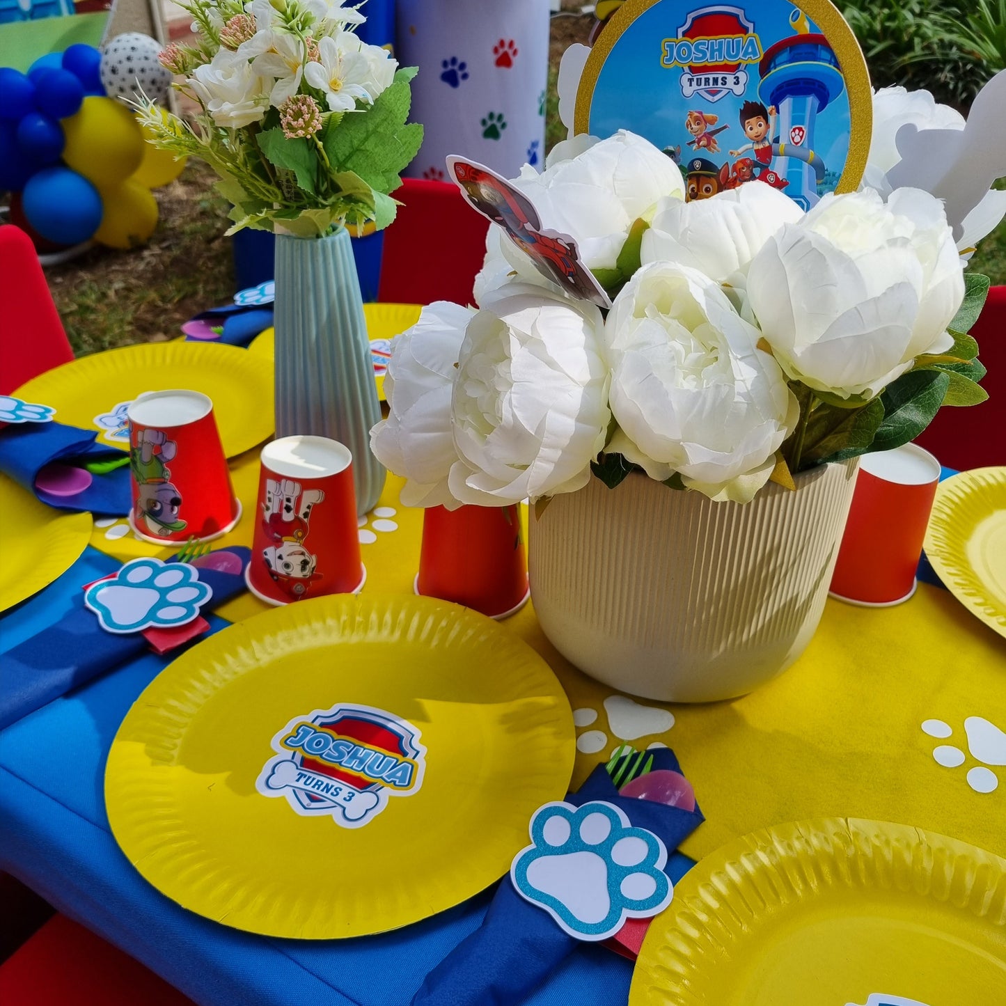 Kiddies Table and Chair Setup for 6, personalized kiddies birthday party themed decor party customized