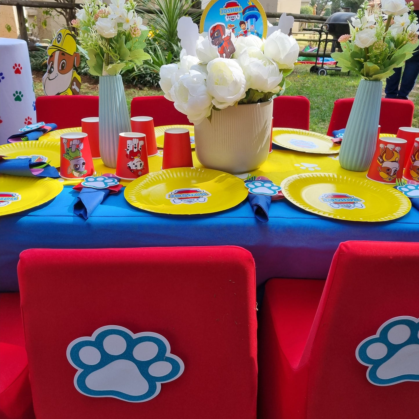 Kiddies Table and Chair Setup for 6, personalized kiddies birthday party themed decor party customized