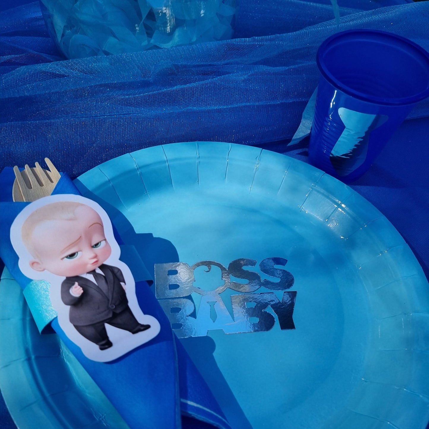 Kiddies Table and Chair Setup for 6, personalized kiddies birthday party themed decor party customized