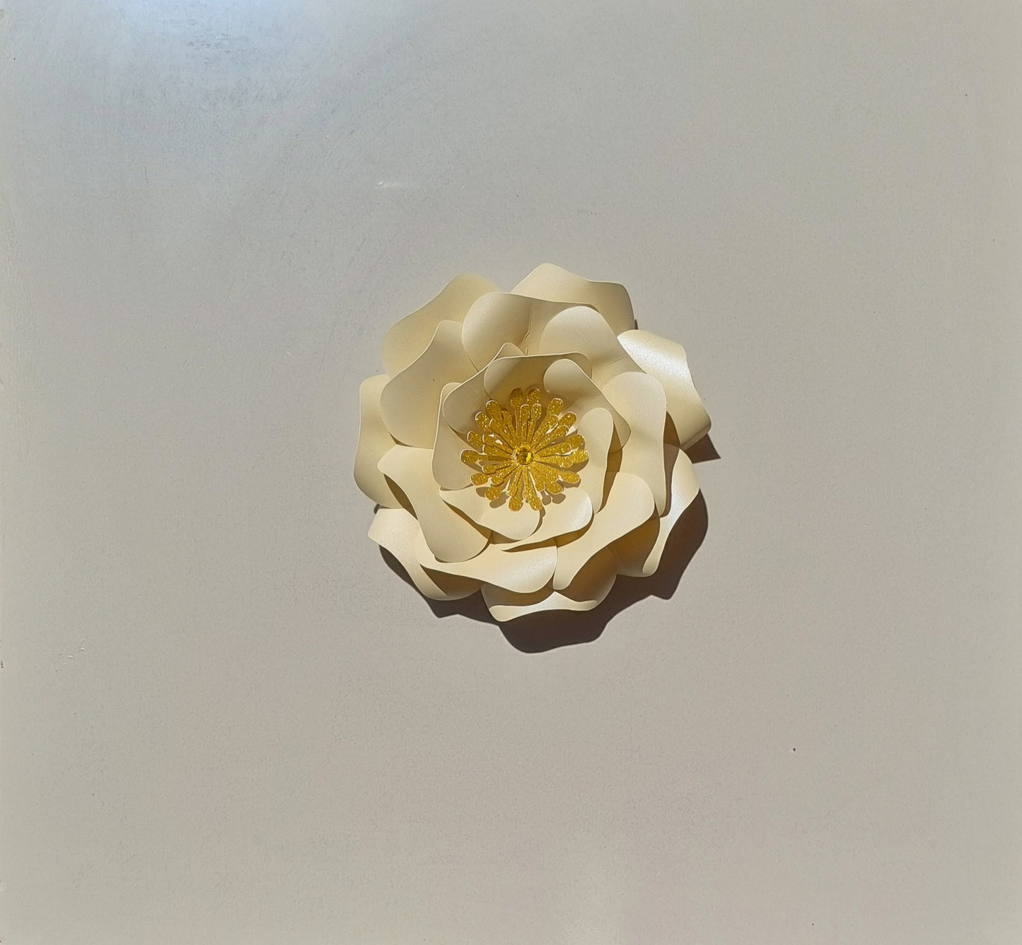 DO IT YOURSELF SINGLE SMALL PAPER FLOWER, Nursery paper flowers, nursery decor, paper flowers backdrop, birthday, baby shower