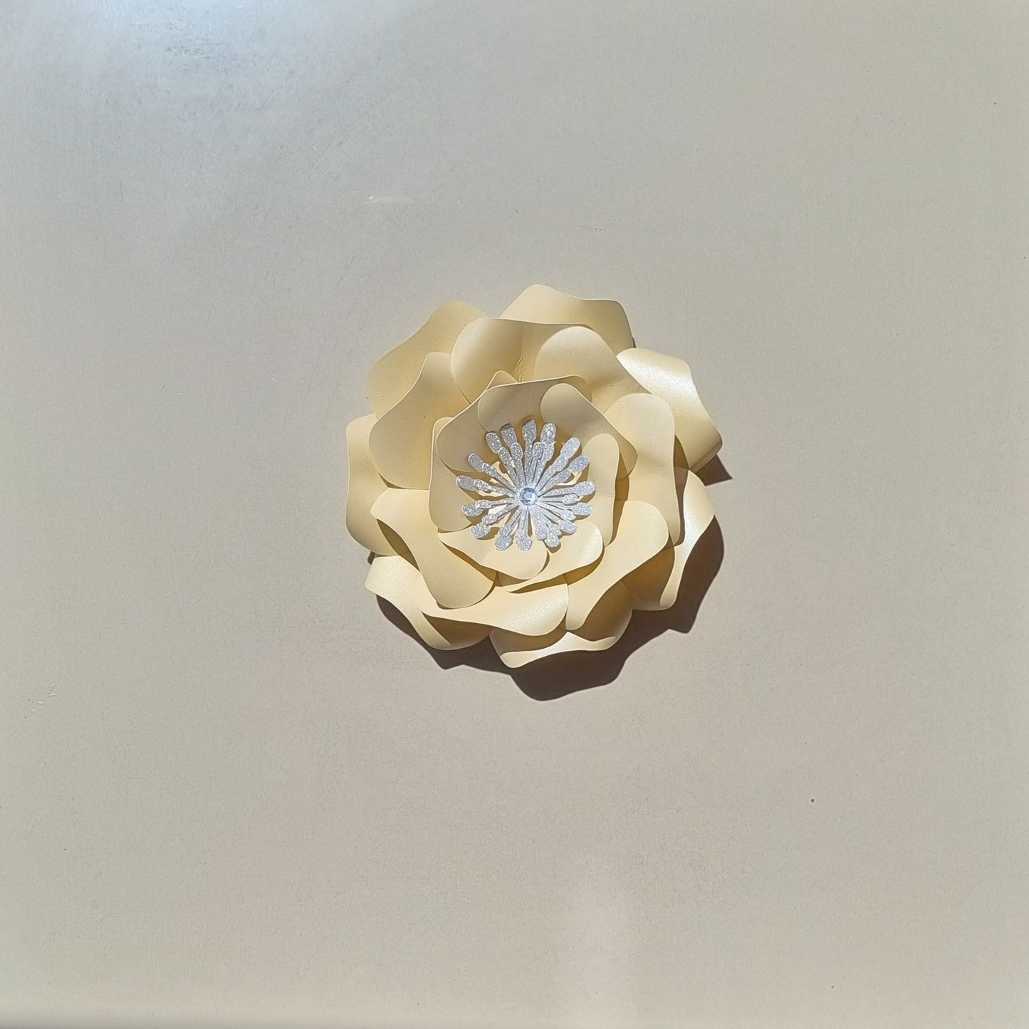 DO IT YOURSELF SINGLE SMALL PAPER FLOWER, Nursery paper flowers, nursery decor, paper flowers backdrop, birthday, baby shower
