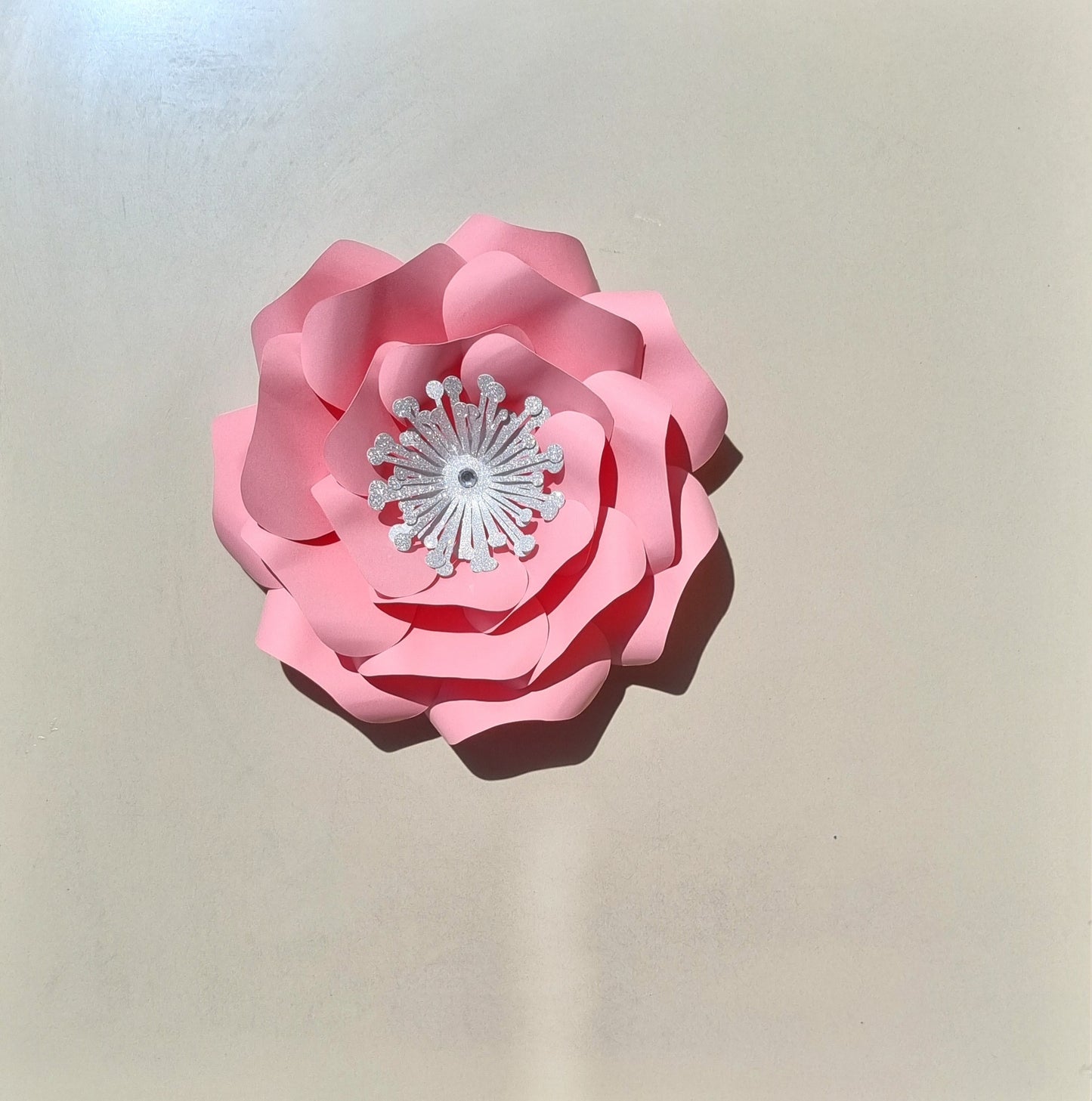 DO IT YOURSELF SINGLE MEDIUM PAPER FLOWER, Nursery paper flowers, nursery decor, paper flowers backdrop, birthday, baby shower