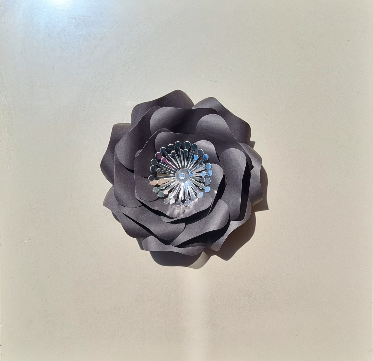 DO IT YOURSELF SINGLE MEDIUM PAPER FLOWER, Nursery paper flowers, nursery decor, paper flowers backdrop, birthday, baby shower