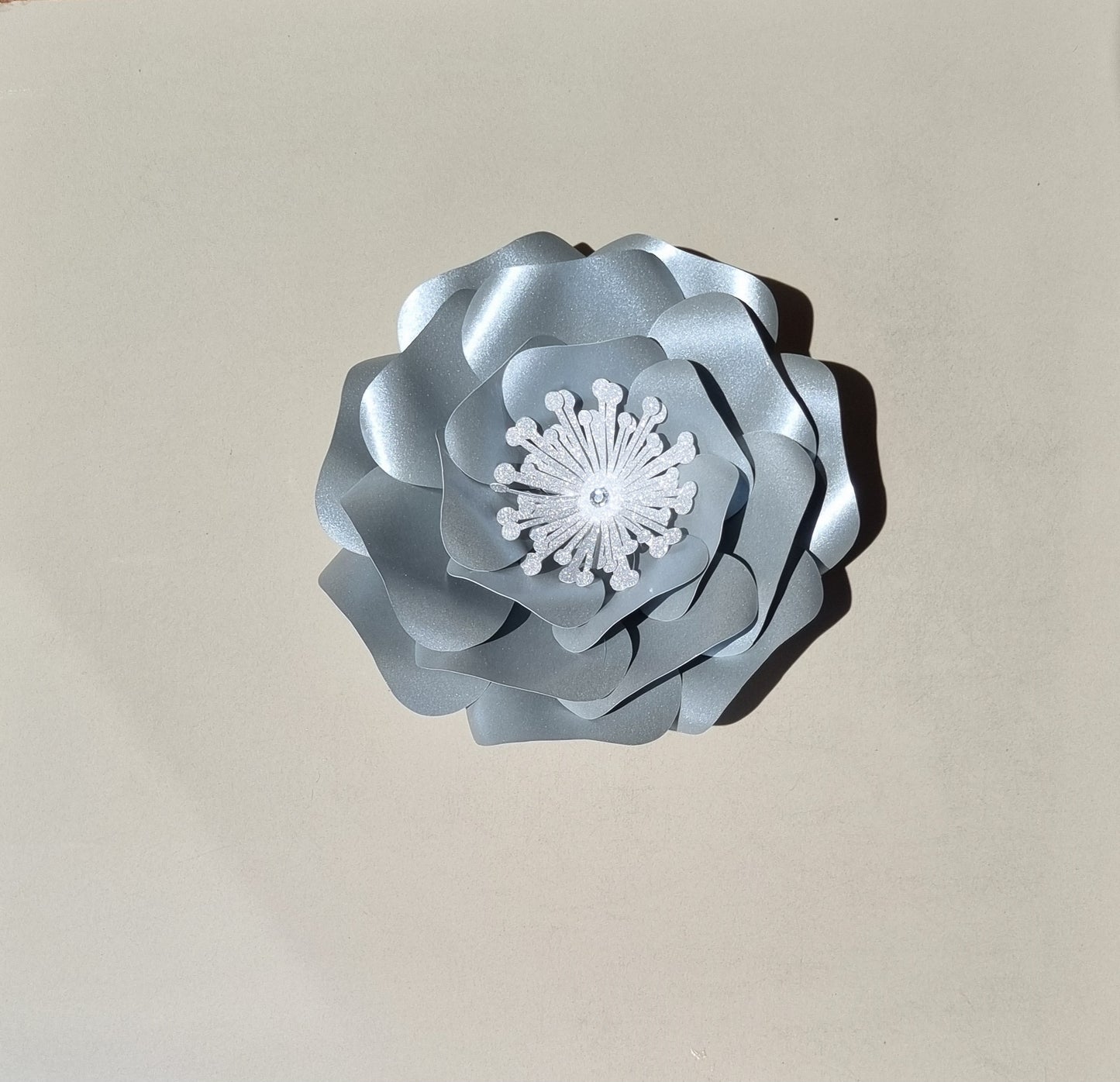 DO IT YOURSELF SINGLE MEDIUM PAPER FLOWER, Nursery paper flowers, nursery decor, paper flowers backdrop, birthday, baby shower