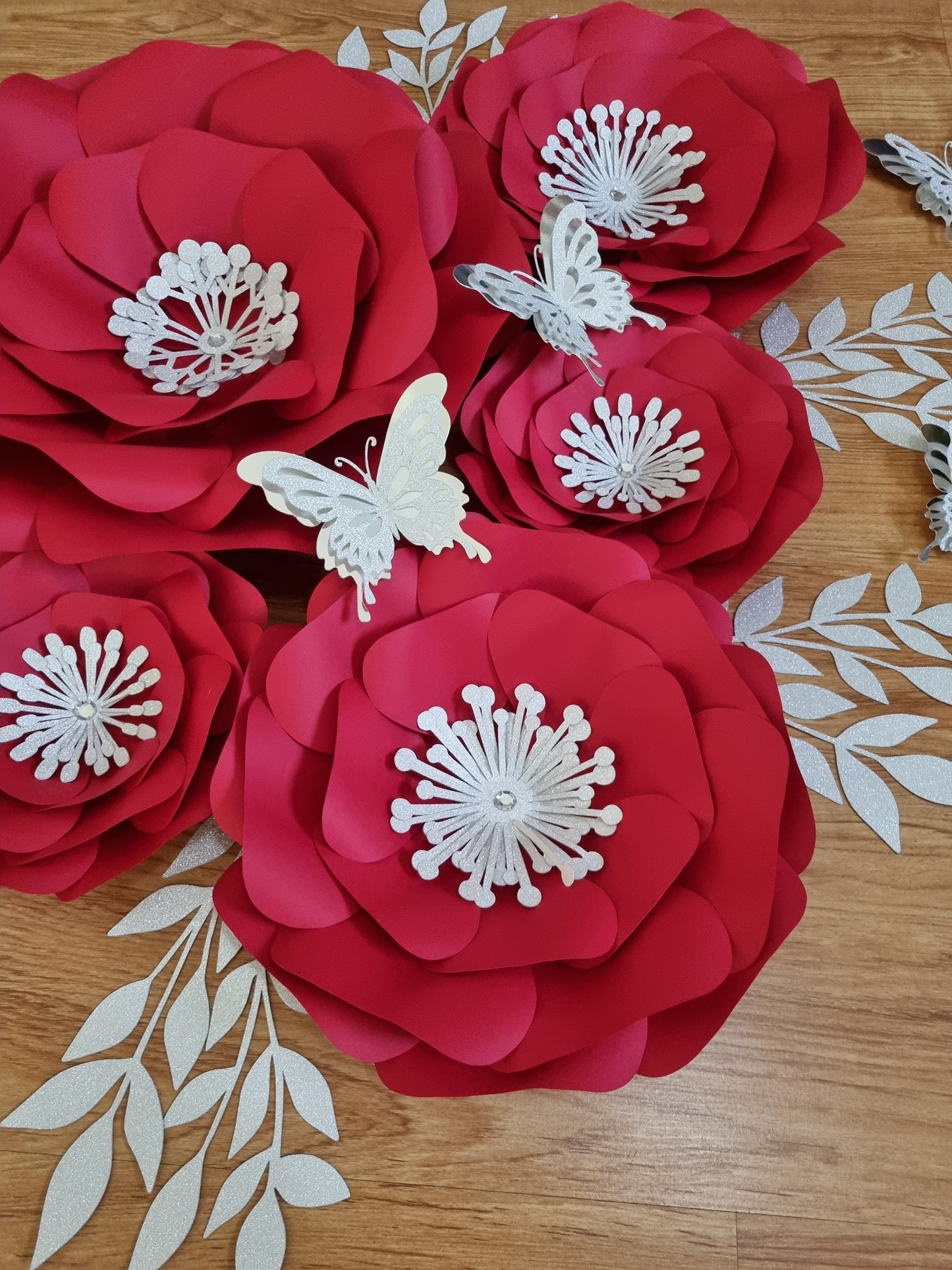 DO IT YOURSELF SET OF 5 PAPER FLOWERS WITH PAPER BUTTERFLIES AND LEAVES RED AND SILVER, Nursery paper flowers, nursery decor, paper flowers backdrop, birthday, baby shower