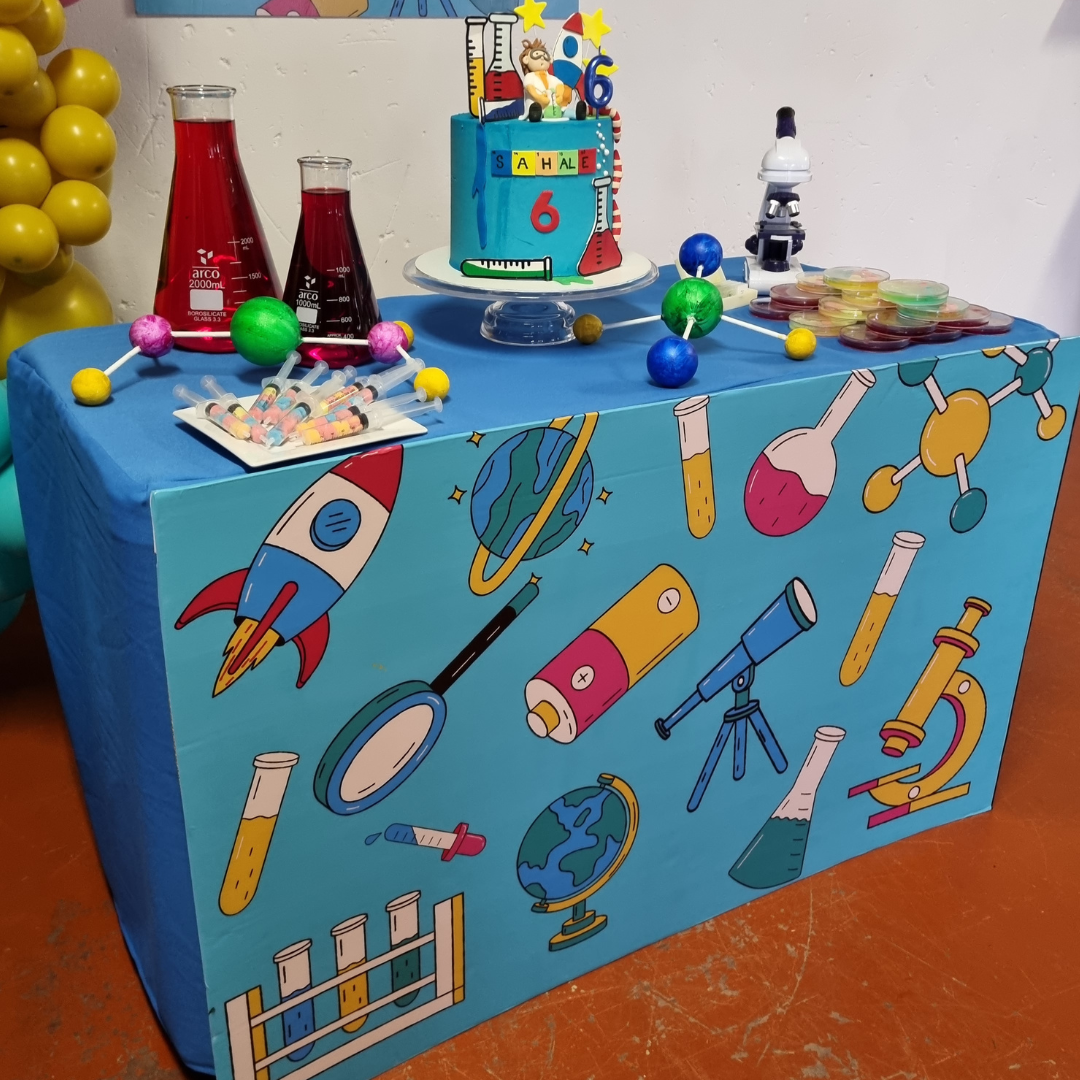 SCIENCE THEME EVENT DECOR Balloon Garland, Banner and Main Table