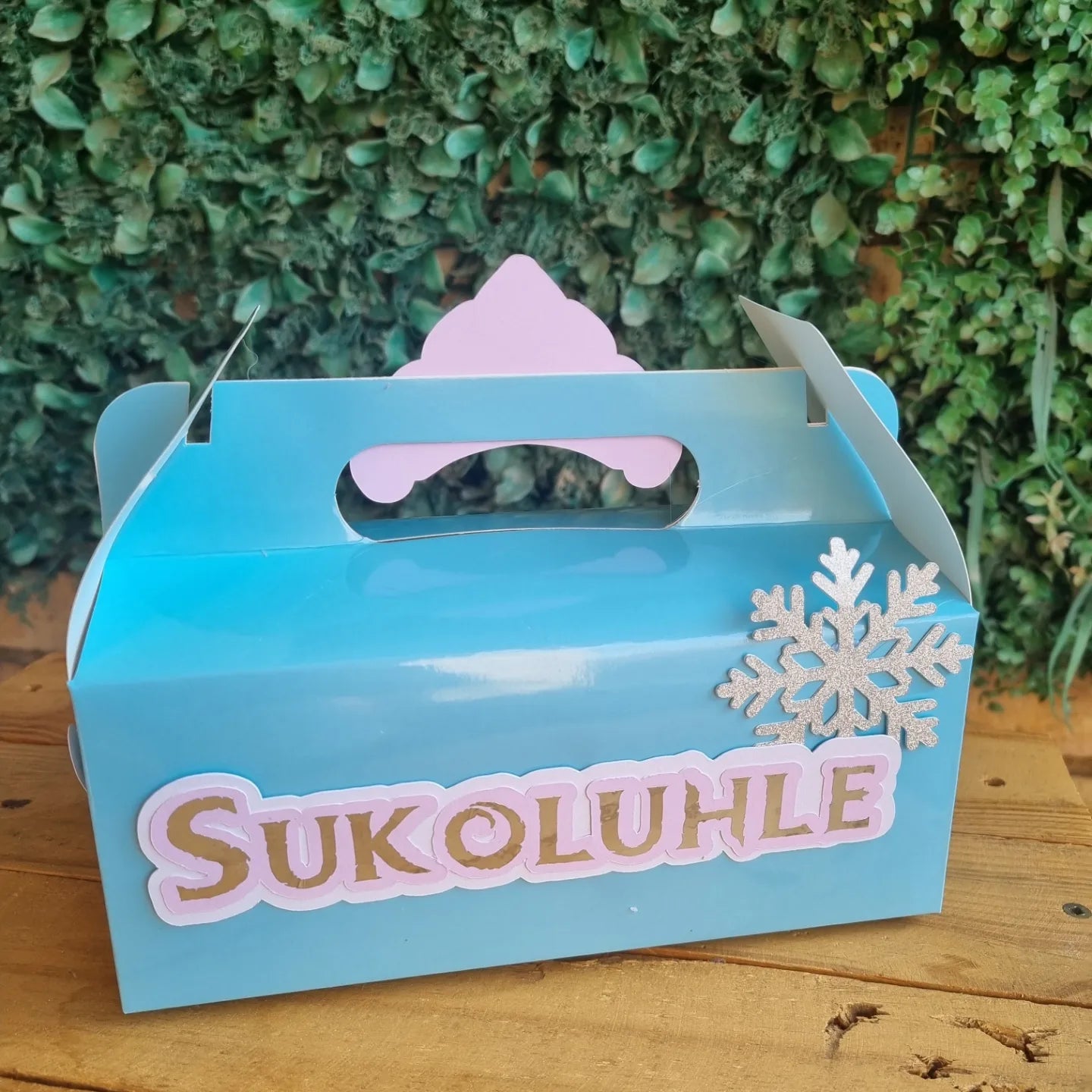 FROZEN PARTY PACK 5 BOXES only, personalized kiddies birthday party themed decor party boxes customized