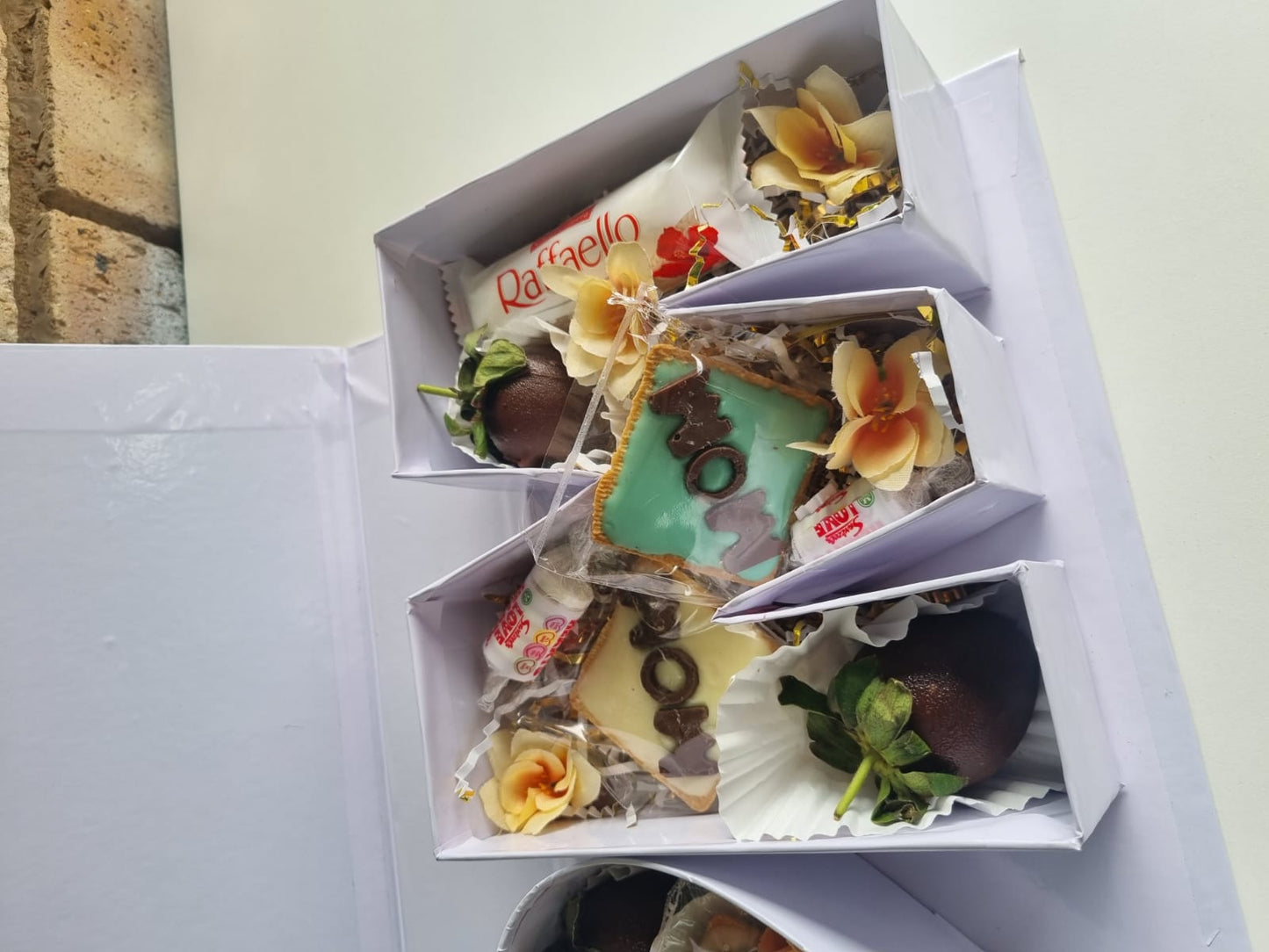 Mother's Day MOM Gift Box