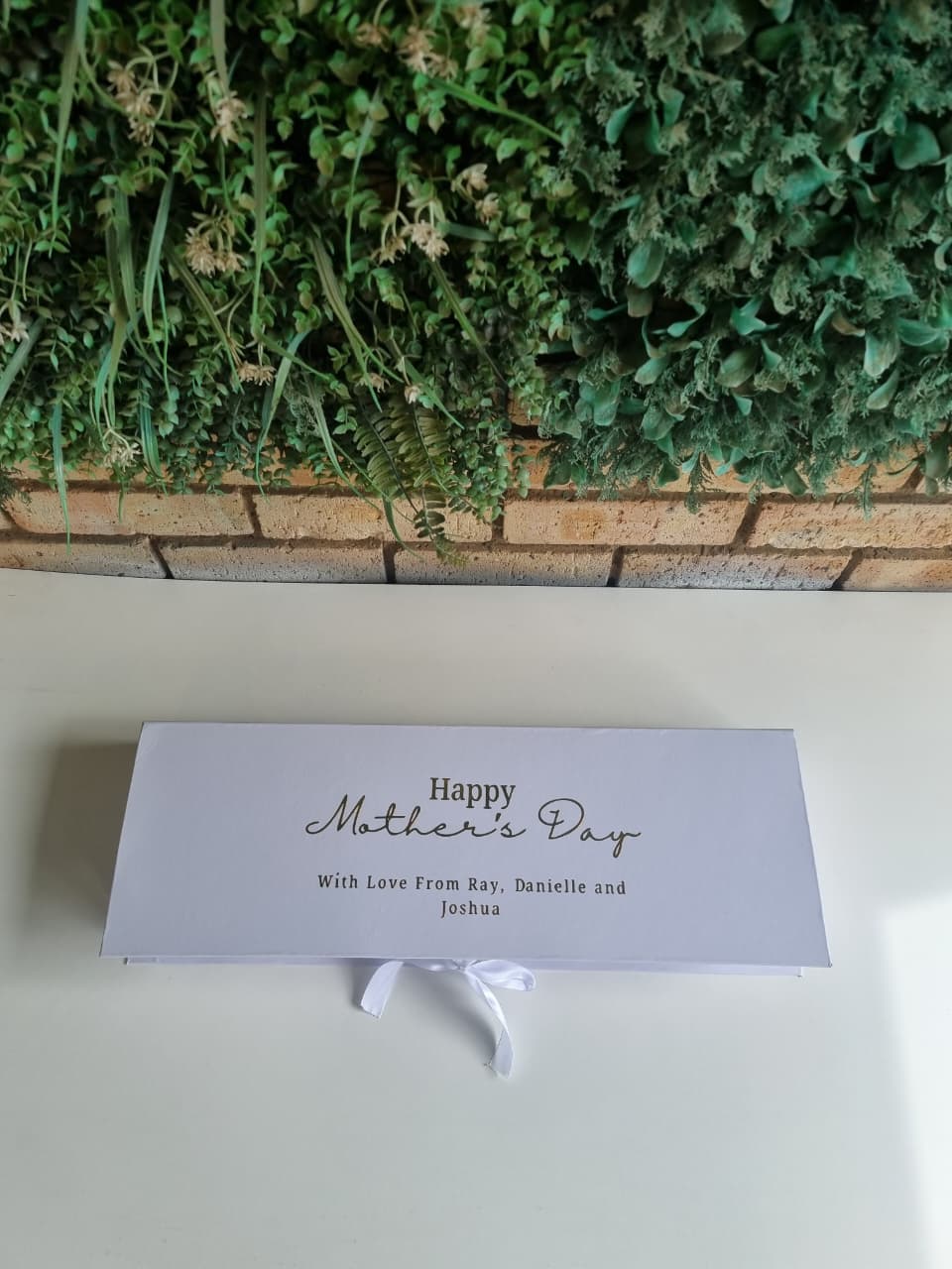 Mother's Day MOM Gift Box