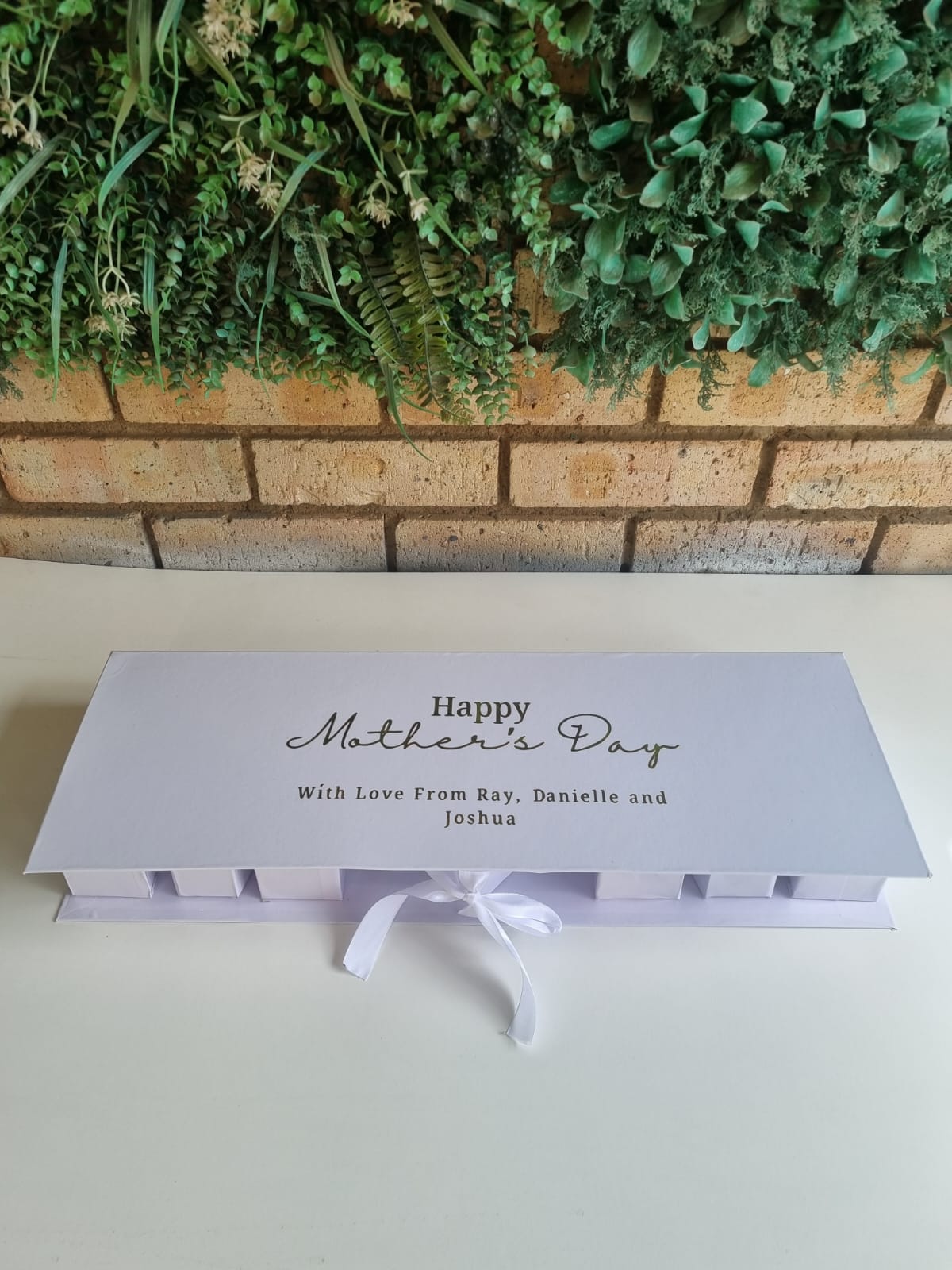 Mother's Day MOM Gift Box