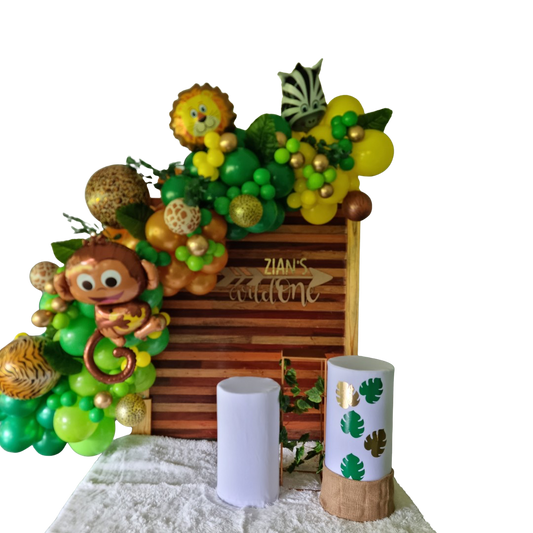 WILD ONE PARTY DECOR V2 Wooden Rectangular Backdrop Balloon Garland and Plinths