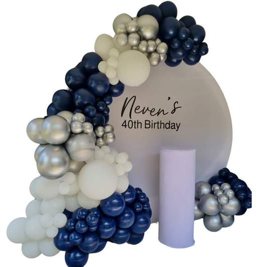 Basic Round Backdrop with Balloon Garland and Plinth