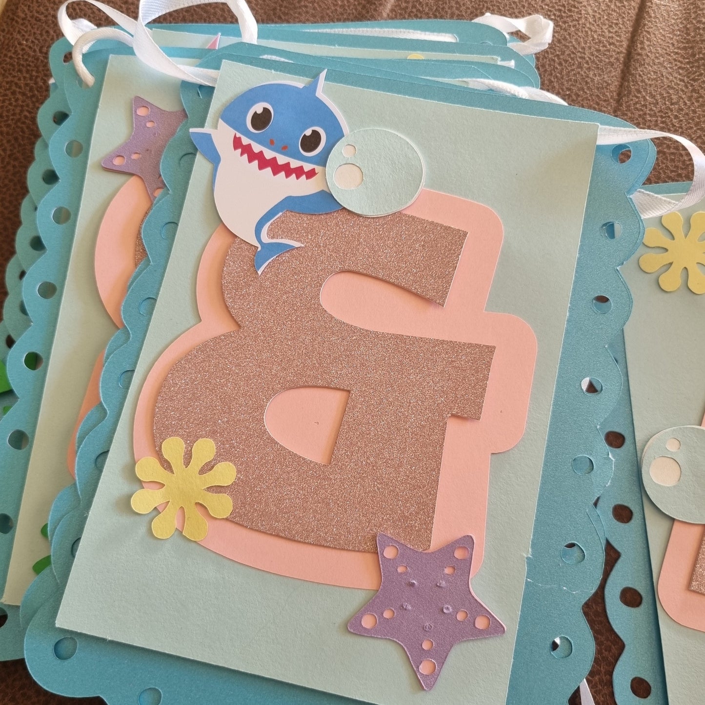 BABY SHARK LAYERED PAPER BUNTING BANNER