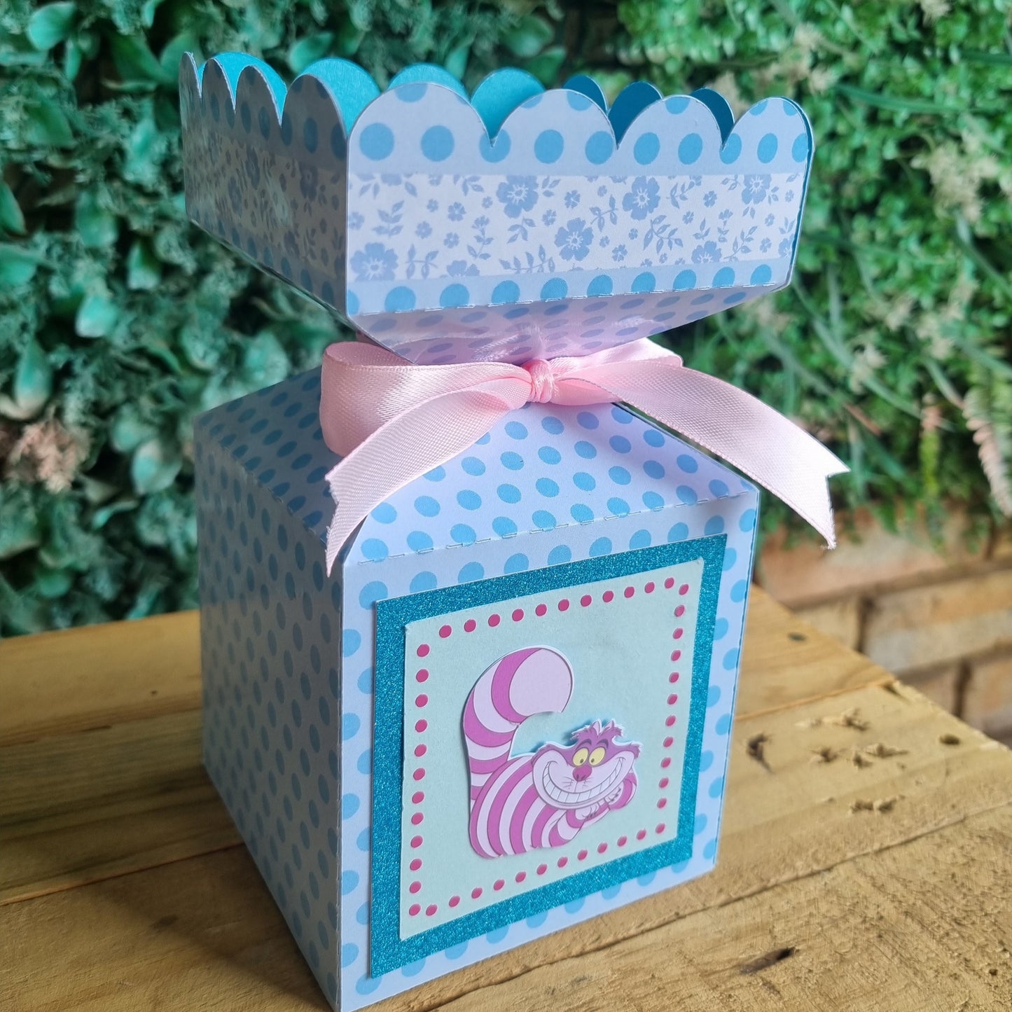 ALICE IN WONDERLAND SQUARE BOX PARTY PACKS BOX only, personalized kiddies birthday party themed decor party boxes customized