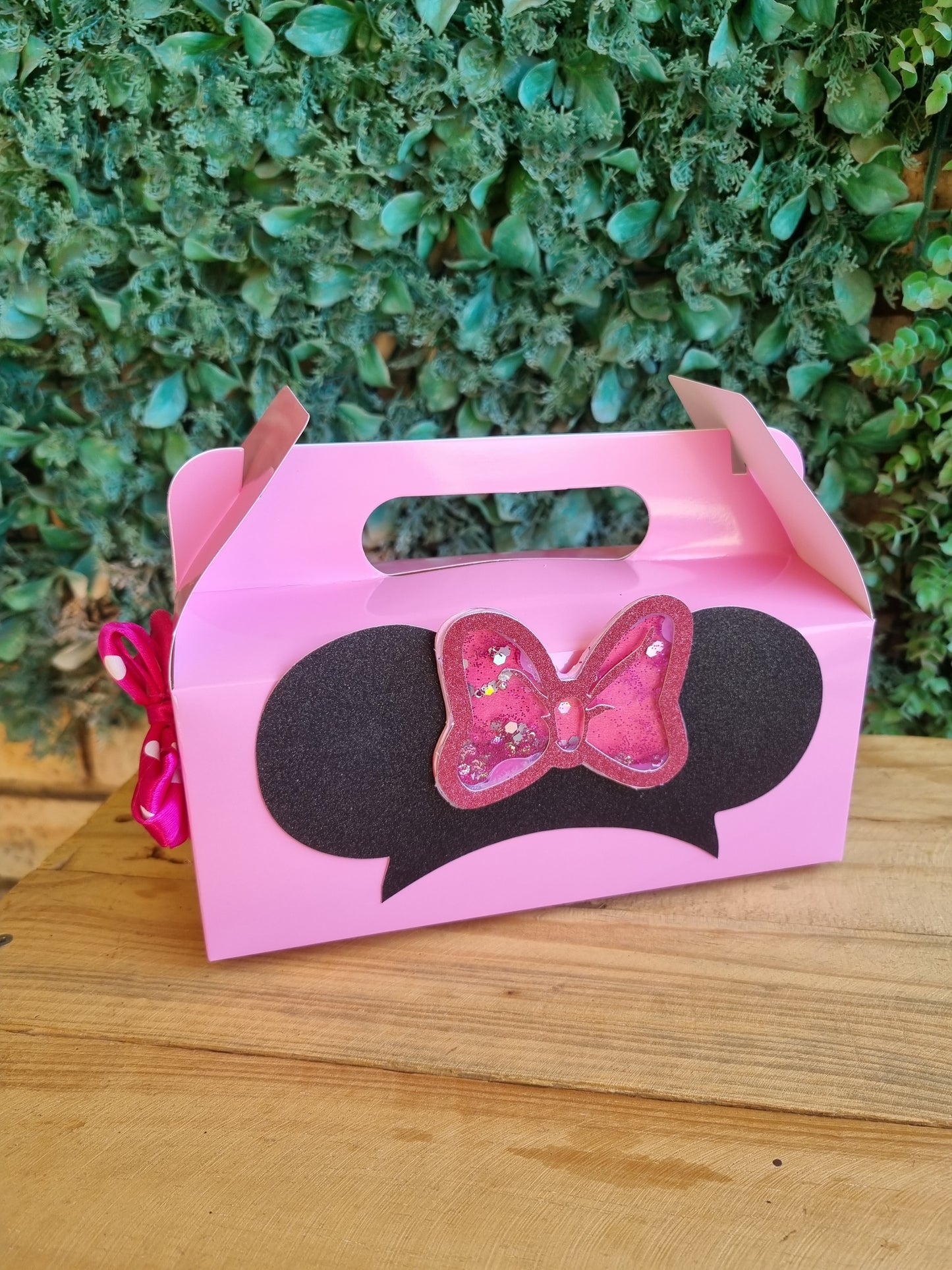 MINNIE MOUSE PARTY PACK 5 BOXES only, personalized kiddies birthday party themed decor party boxes customized