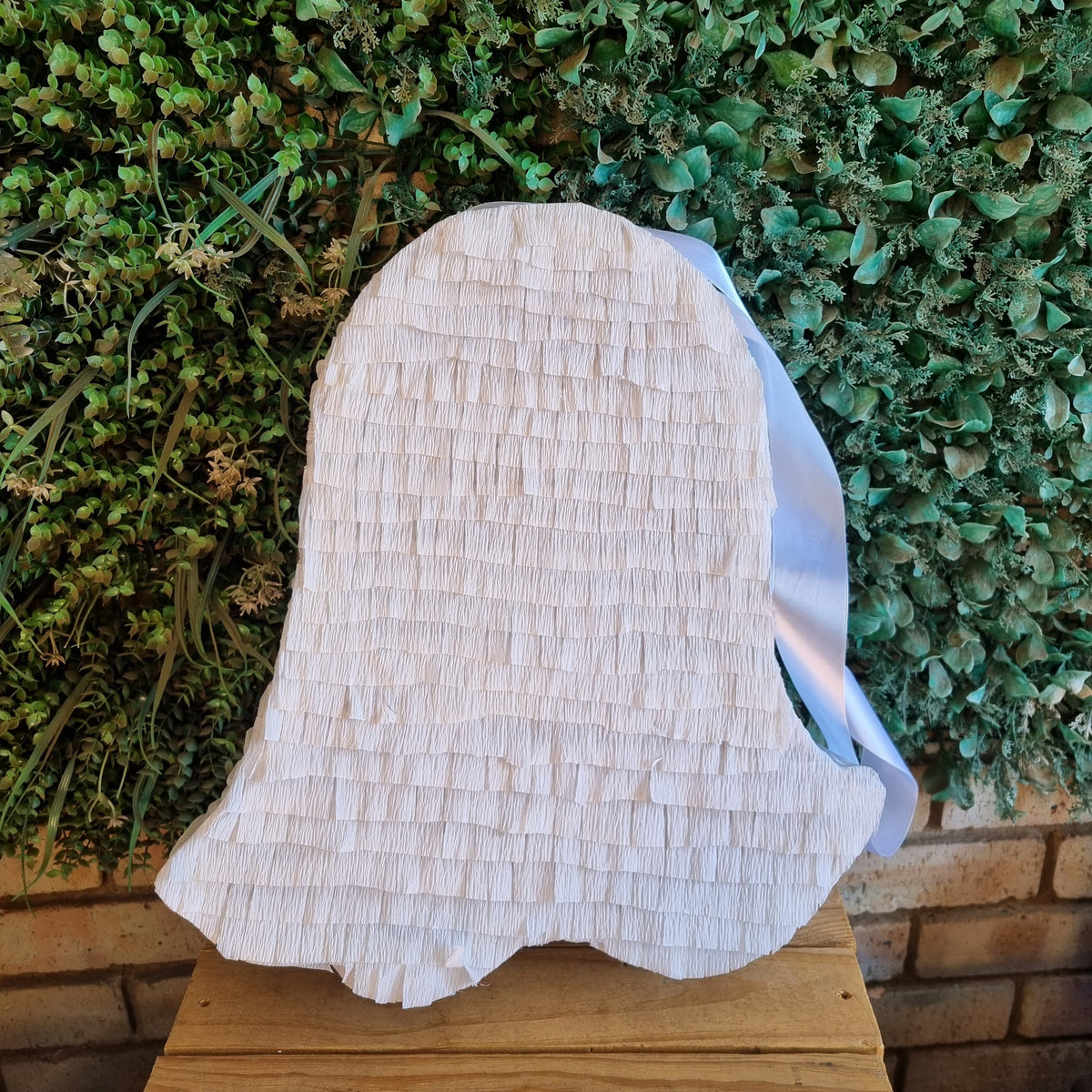 GHOST PINATA 40cm